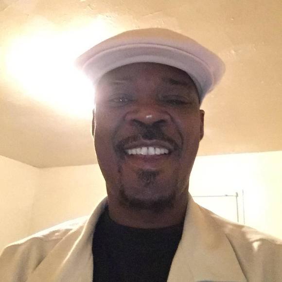 Meet your Posher, Lorenzo - Picture 1 of 1